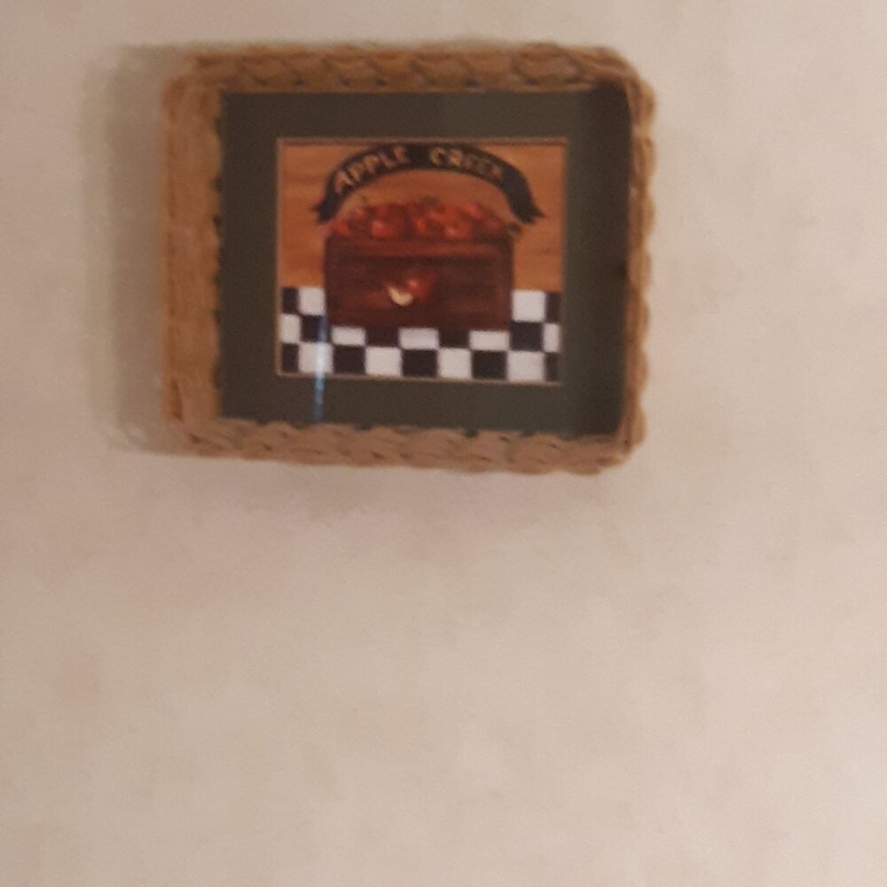 Apple Barn wall decor - Picture 2 of 2